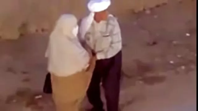 بهترین انجمن بدون ثبت نام  یک عکس های سکسی زنان کون گنده دختر و پنج پسر