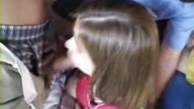 بهترین انجمن بدون ثبت نام  عکس گرفتن در ازای رابطه جنسی توصیه می عکس سکسی زنانچاق شود