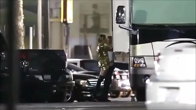 بهترین انجمن بدون ثبت نام  زن با اشتیاق در خرد کردن شریک زندگی خود می عكس كوس و كون خورد